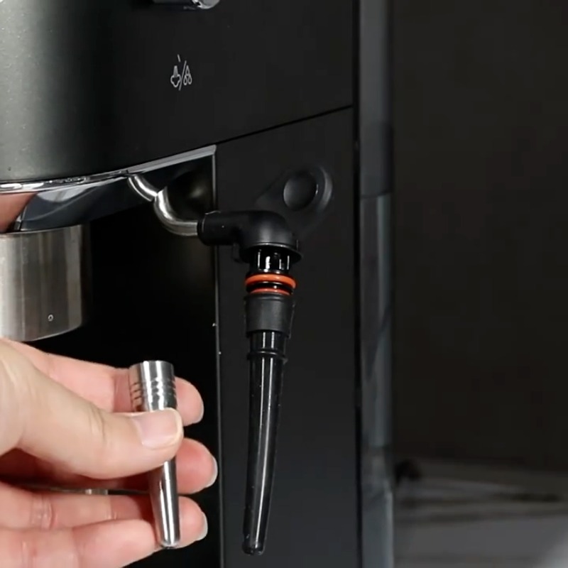 Do ekspresu do kawy DeLonghi E – Steam Wand Tip recenzja i cena